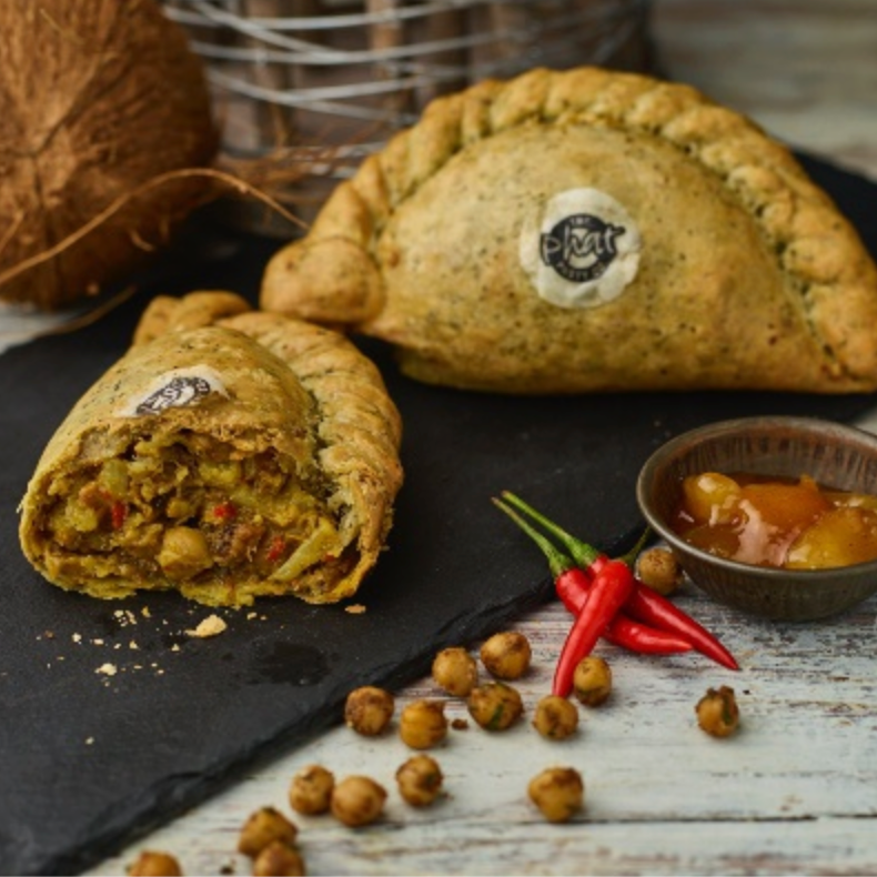 316423 SAV. Phat Pasty Keralan Cauliflower and Onion Bhaji Vegan Pasty 20x283g