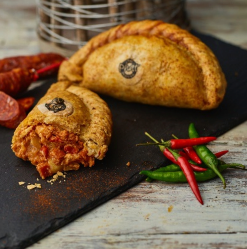 316432 SAV. Phat Pasty Naked Chicken and Chorizo Pasty 20x283g