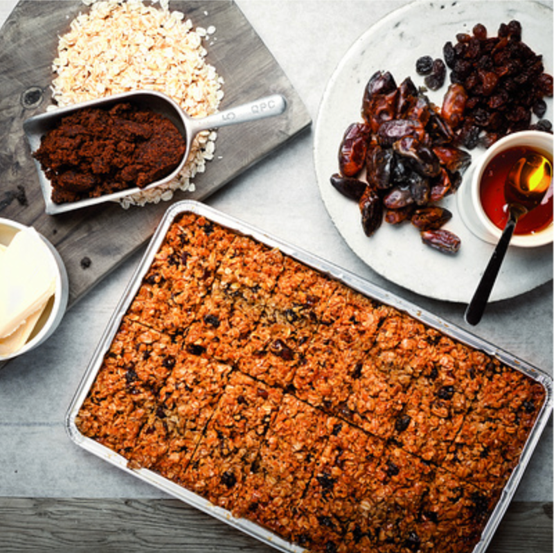 319004 SAV. Cakesmiths Vegan Dark & Fruity Flapjack x14 ptns
