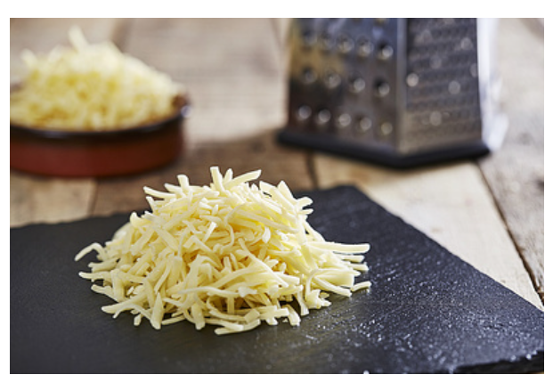 269167 SAV. Grated Mature White Cheddar 1kg