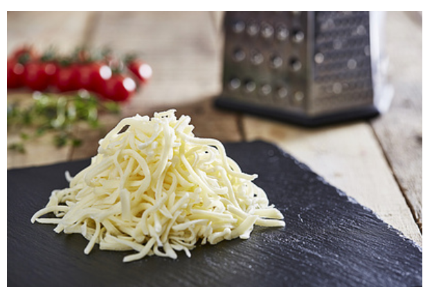 269098 SAV. Country Range Grated Mozzarella (100 %) 2kg