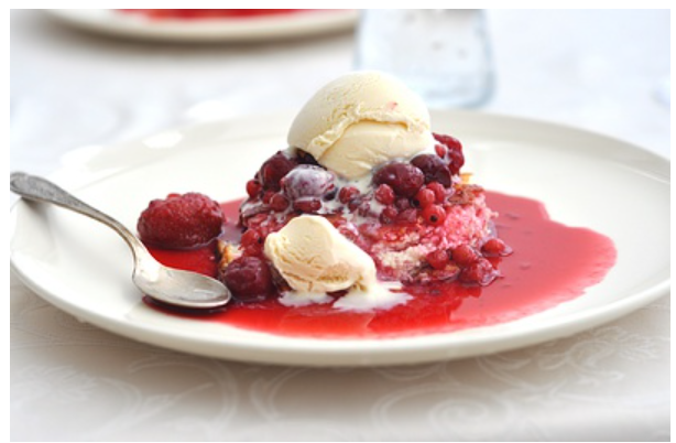 314836 SAV. Suncream Dairies White Vanilla Summer Ice Cream 4LTR