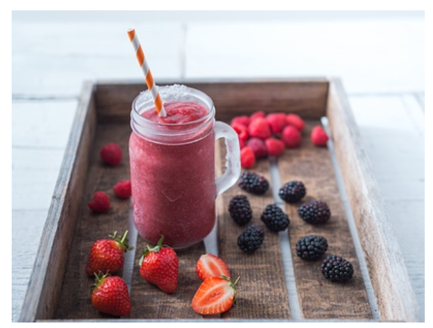 389144 SAV. Love Struck Berry Go Round Frozen Smoothie Mix 30 x 140G