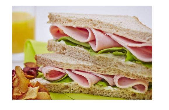 312258 SAV Frozen Kingsmill 50/50 Medium Sliced Bread 8 x 800g