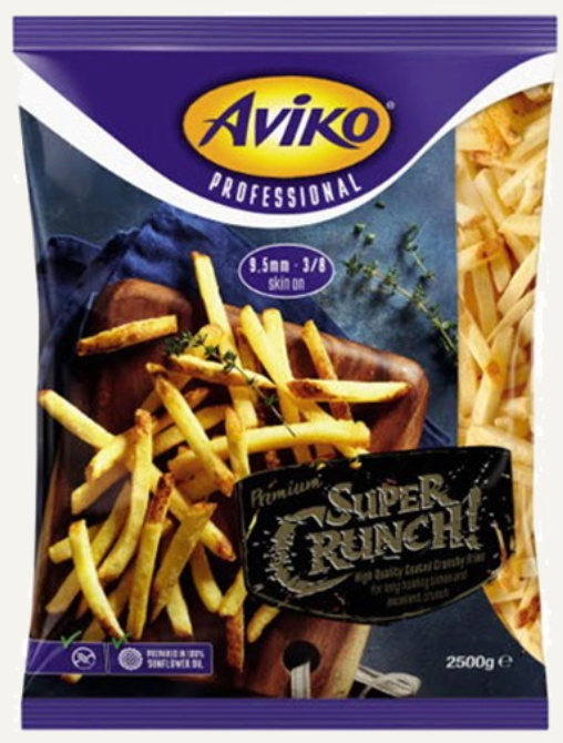 Aviko SuperCrunch Thin Cut Chips 9.5mm 3/8 skin on 4x2.27kg