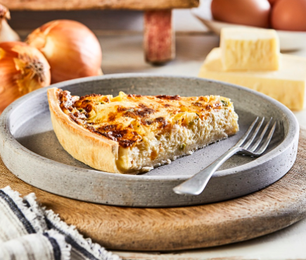 333005 SAV. Frozen Country Range Cheese and Onion Quiche 1.2kg