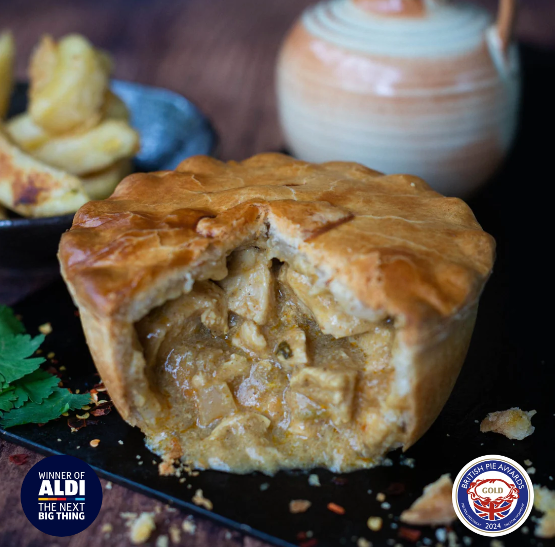 Mud. Chip Shop Chicken Curry Pie 12x220g