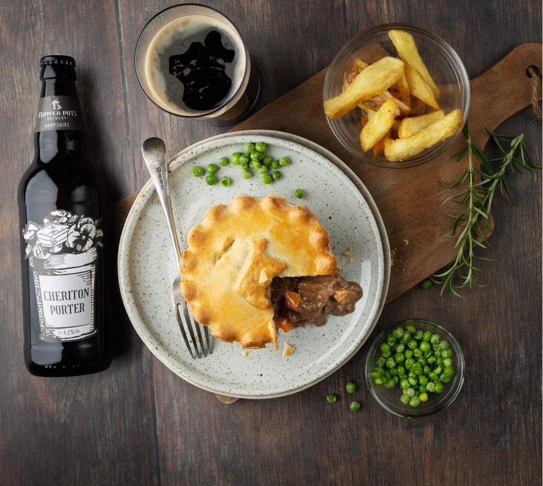 Mud. Steak & Ale Pie 12x270g