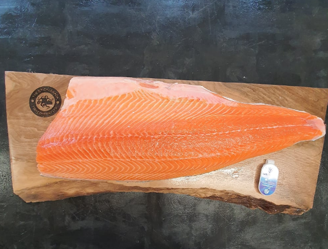 STICK. Salmon Loch Duart, Filleted, Pin Boned & Scaled, Whole 1.36- 2.27kg