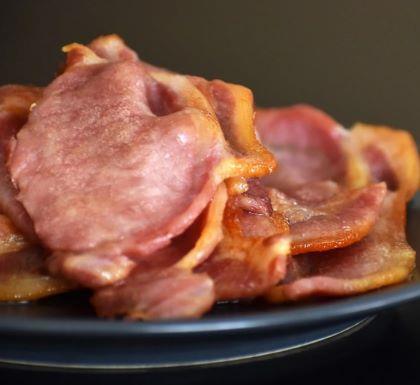 Elite. Becketts Cooked Unsmoked Back Bacon 1kg