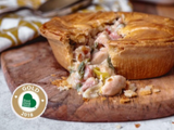 317017 SAV. Chunk Chicken Leek And Bacon Pie - Baked 15x236g