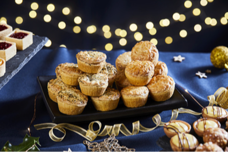 380415 SAV. Frank Dale Mini Pie Selection  x48 pcns