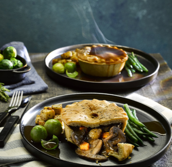 316418 SAV. Phat Pasty Gluten Free Mushroom Bourguignon Pie 12 x 240g