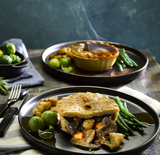 316418 SAV. Phat Pasty Gluten Free Mushroom Bourguignon Pie 12 x 240g