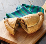 383151 SAV. Proper Cornish Lamb and Mint Pasty 20 x 283G
