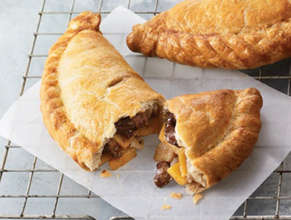 383156 SAV. Proper Cornish Steak Pasty 20 x 283G