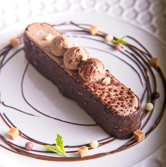 CH23/10a. Plant-based - Hazelnut finger