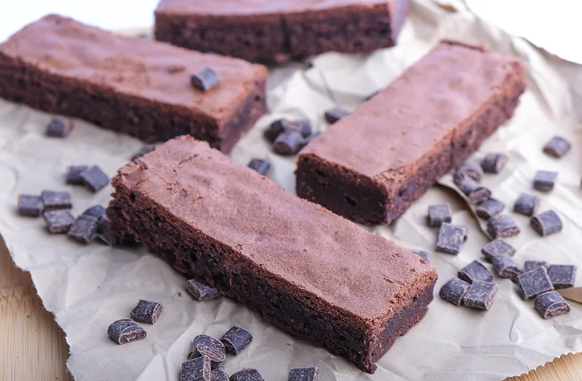 CNF23/04. Gluten free chocolate brownie slice