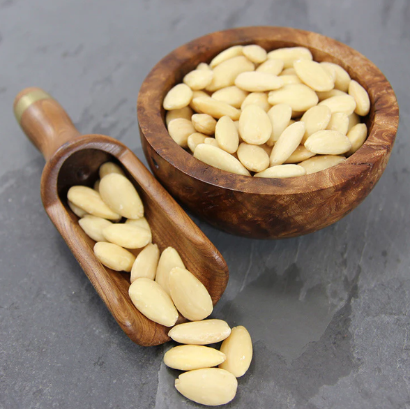 Whole blanched almond 1kg