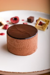 CH25/02. Plant-based NGCI black forest torte