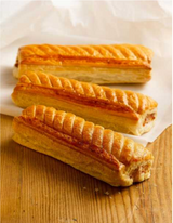 Mud. Traditional Pork Sausage Roll - Unbaked Frozen 16x160g