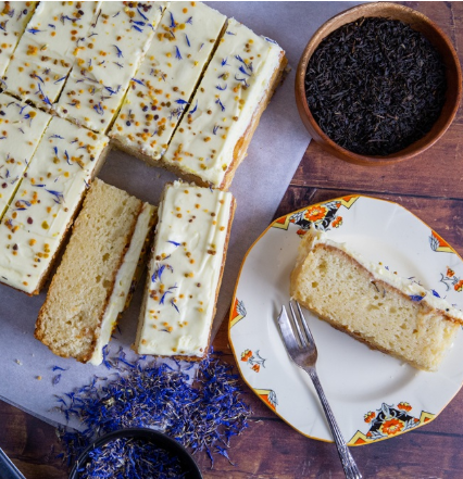 SAV. Frozen Cakesmiths Honey and Bergamot Tray Cake 18ptn
