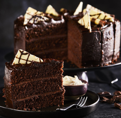 SAV. Frozen Signature by Country Range Chocolate Cake 16ptn