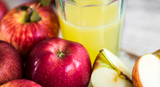NAT. Apples Juicing Each