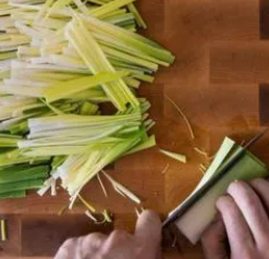 NAT. Prepared Leek Sliced 1kg