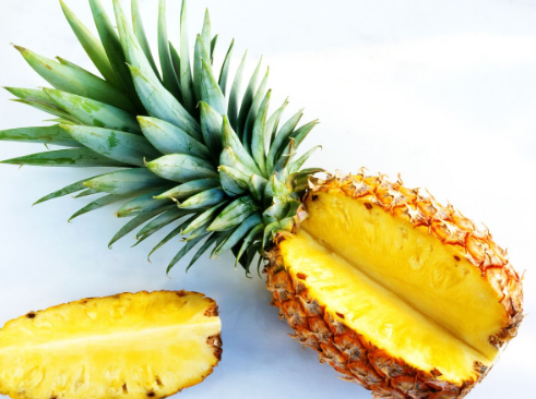 Elite. Pineapple Large Each