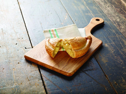 Elite. Proper Cornish Cheese and Onion Pasty  20 x 283g