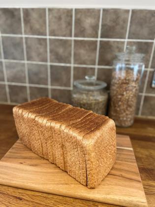 Elite. Jacksons Bakery Wholemeal Medium Sandwich Loaf  18+2   10x800g  Frozen