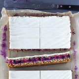 Elite. Flapjack Yoghurt Apple and B/Currant Topped 16PTN  PECK  1 x 15SGL