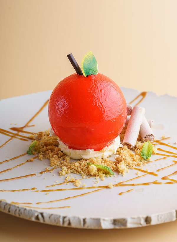 FR21/07. Toffee apple. x22