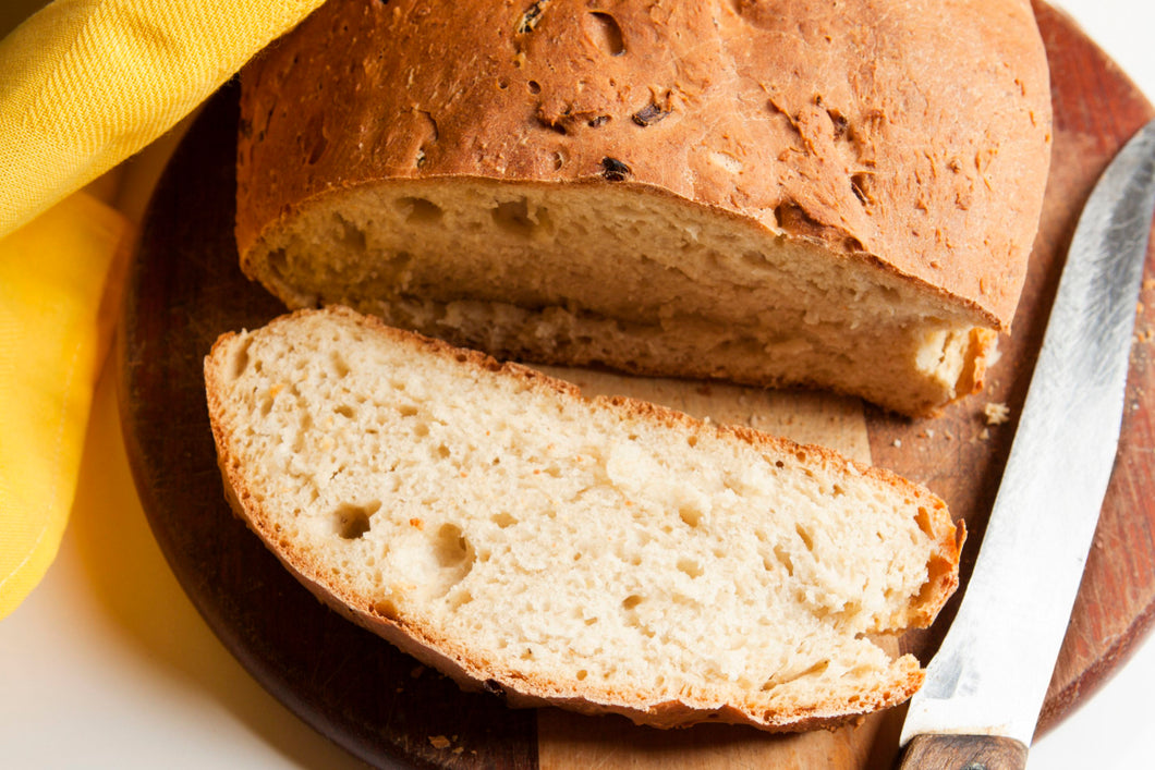 207  Onion Sliced Tin 800g loaf. each